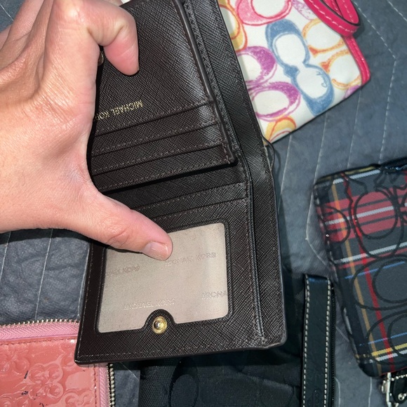 Coach and Michael kors purse and wallets - Picture 9 of 12